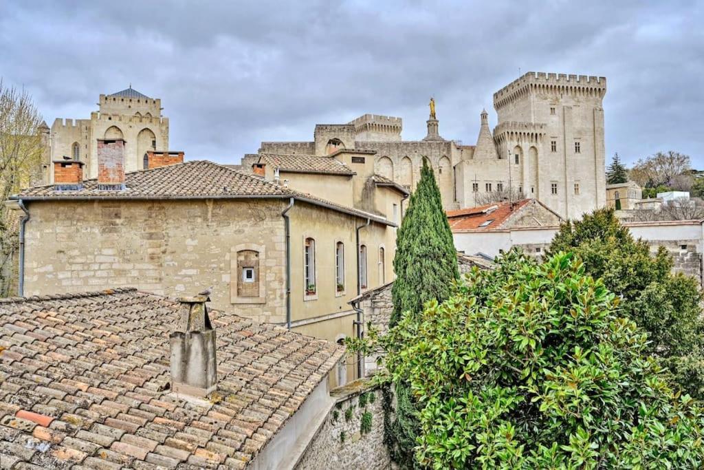 Apartmán La Bulle - Parking Gratuit En Souterrain - 2 Mins Du Palais Des Papes - Clim Ac - Wifi Avignon Exteriér fotografie